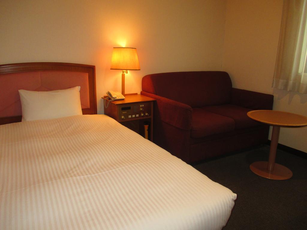 Hotel Green Selec Sendai Buitenkant foto