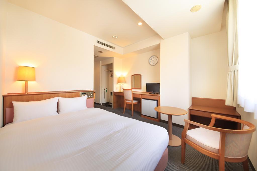 Hotel Green Selec Sendai Buitenkant foto